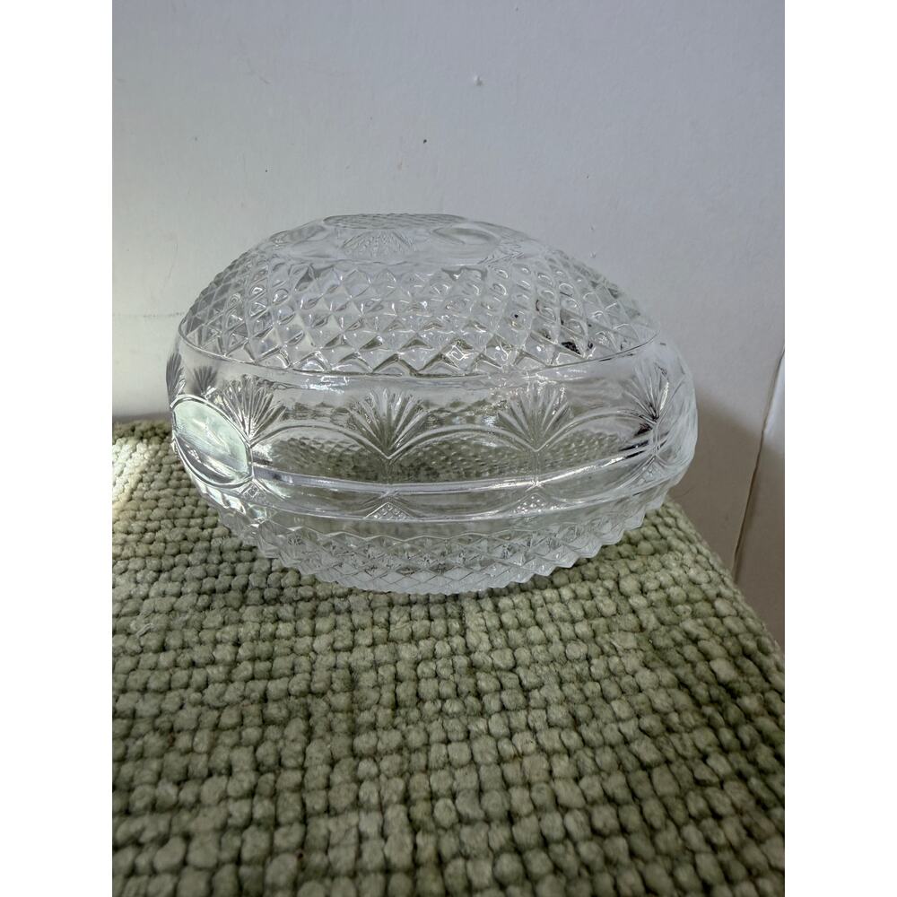 Vintage Avon 1977 Mothers Day Glass Egg Trinket Dish Gift Cottage Decor